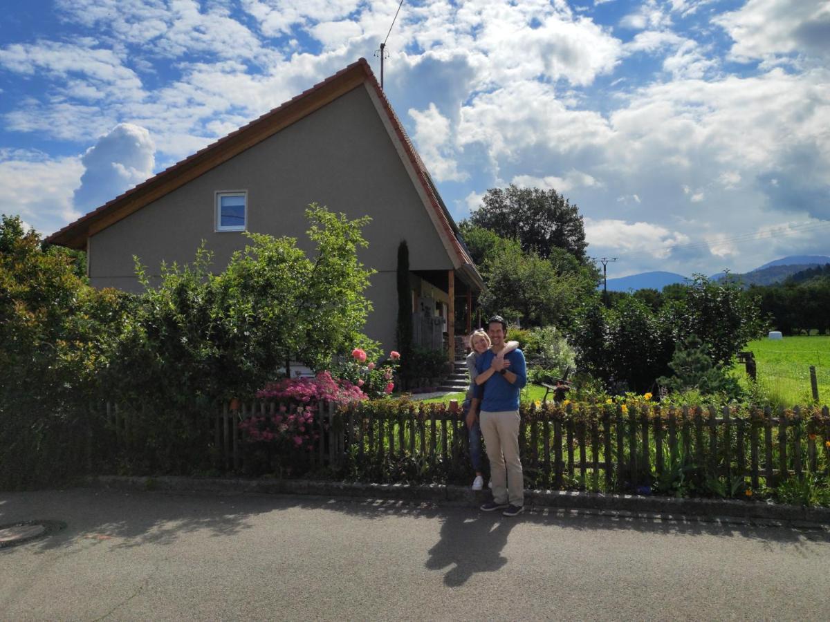 Ferienwohnung Belchenblick Штауфен-им-Брайсгау Экстерьер фото